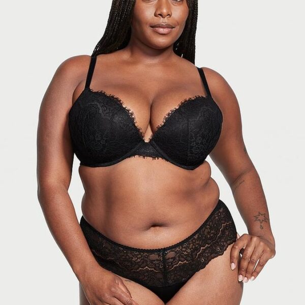 Victoria’s Secret Lace Push-Up Bra