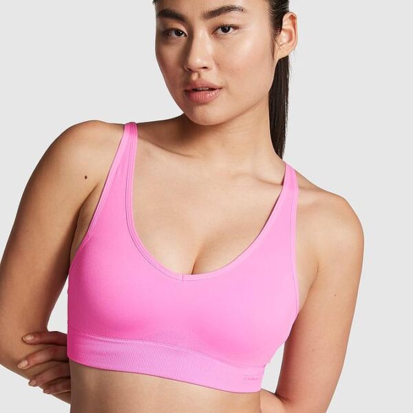 Victoria’s Secret Seamless Air Medium-Impact Sports Bra