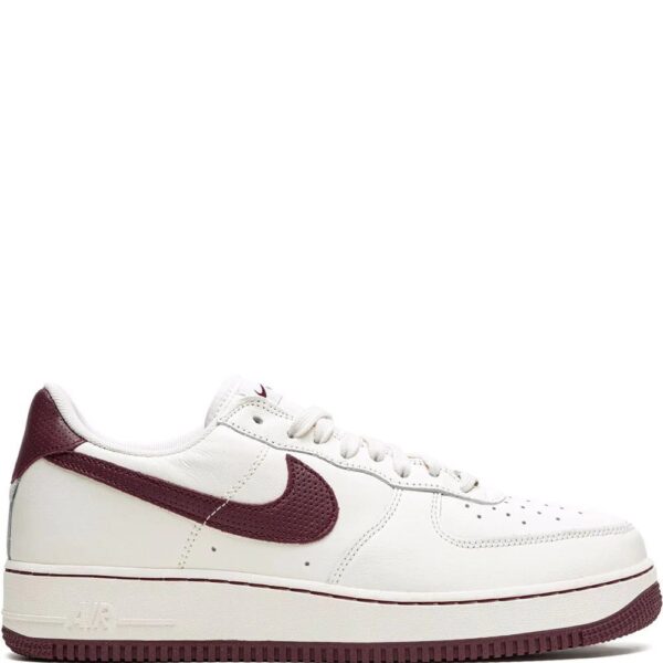 Nike  Air Force 1 ’07 Craft sneakers “Dark Beetroot”