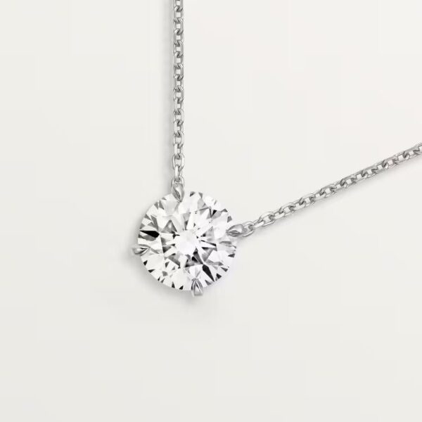 Cartier 1895 pendant, brilliant-cut diamond